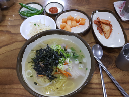 산아름국수 사진 2