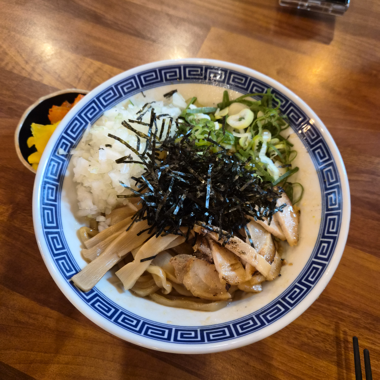 멘야시노기 사진 3