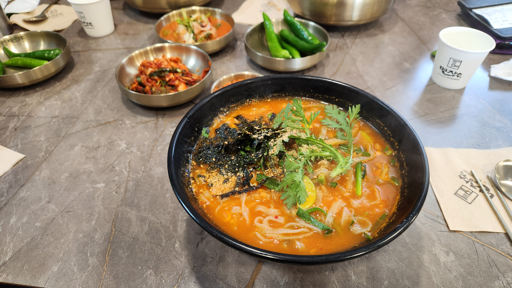 Myeonjangsusadongjeom (면장수사동점) 2