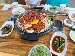 산청한방오리불고기 3