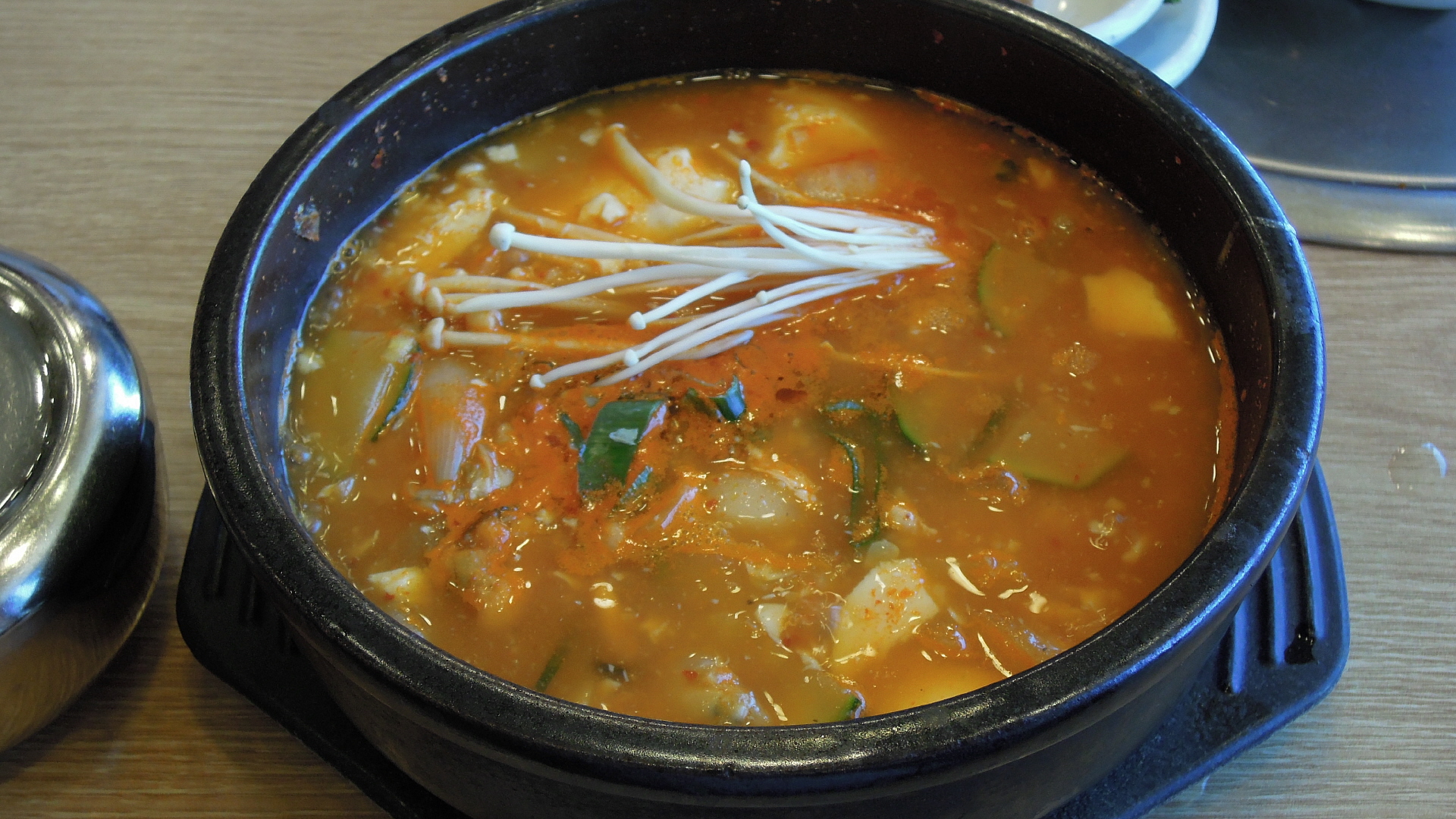 Nurimaeulgamjatang andong (누리마을감자탕 안동) 1