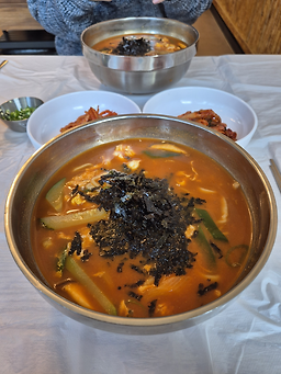 Deokisikdang (덕이식당) 3