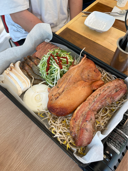 Sangolhangaribabekyu (산골항아리바베큐) 2