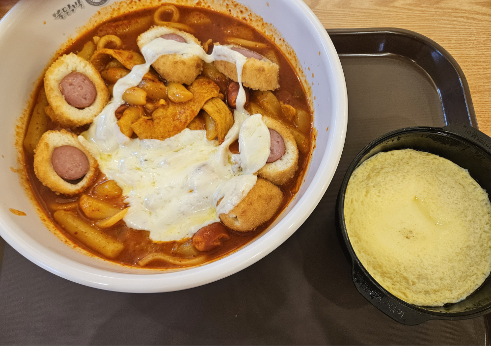동대문엽기떡볶이 본점홀매장 사진 5
