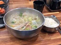 두부품은육개장 2
