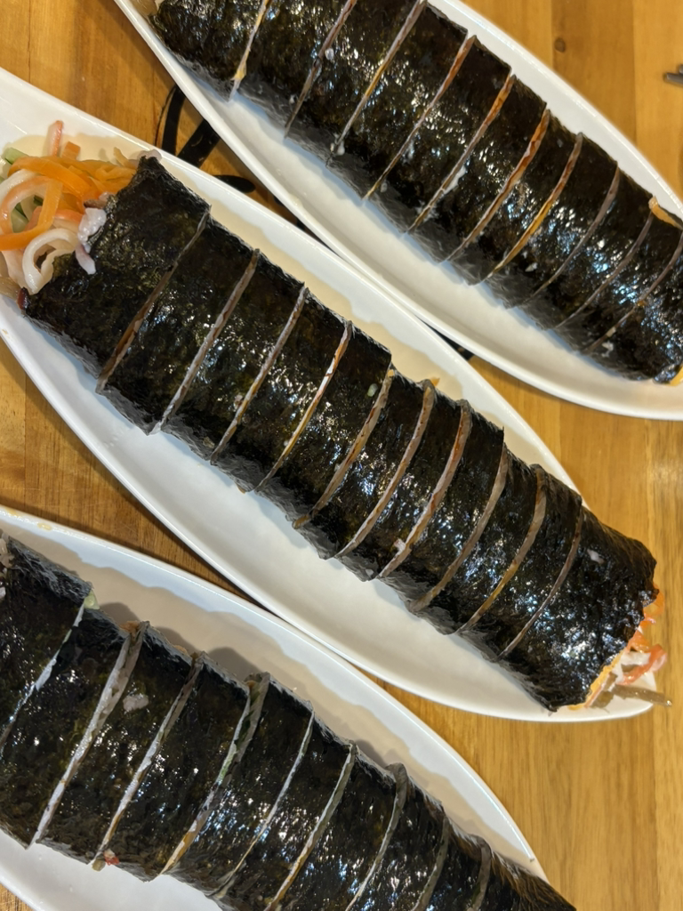 Deowanbyeokhangimbap mapojeom (더완벽한김밥 마포점) 2