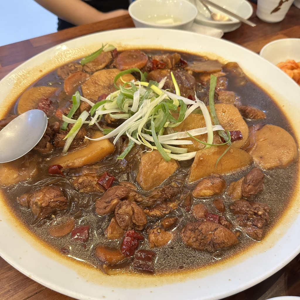 Bongchujjimdak (봉추찜닭) 3