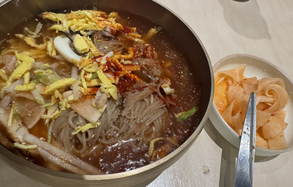 박군자 진주냉면 본점 사진 7