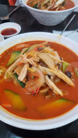 Hyeongjejjamppong (형제짬뽕) 1