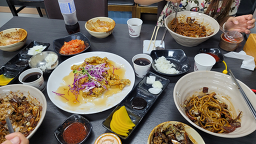 Jjamppongmaenia (짬뽕매니아) 2