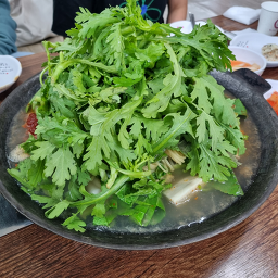 Taebaengnodakgalbi (태백로닭갈비) 1