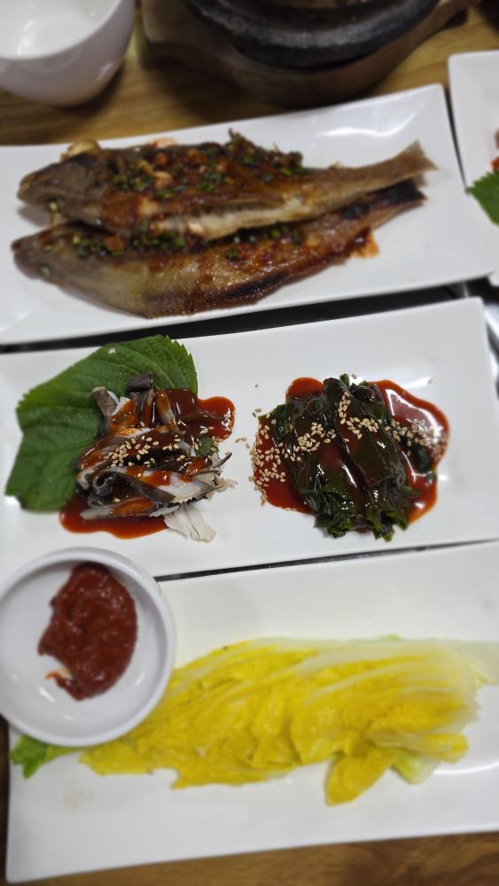 Gukbinsutbuljangeogui (국빈숯불장어구이) 1