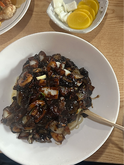Sutasonjjajang (수타손짜장) 1