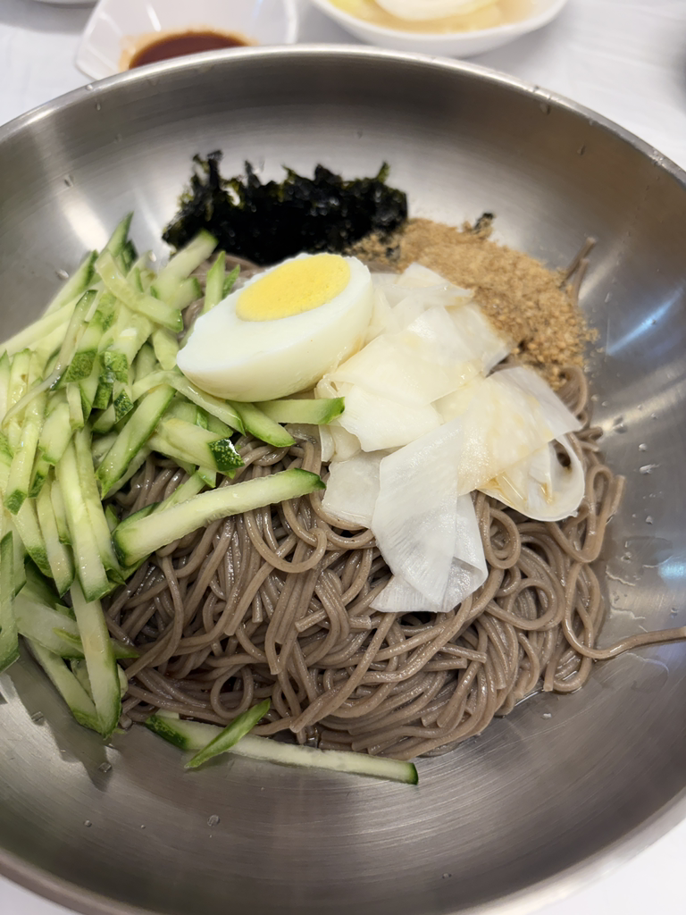 Heukmaneulhwanggimyeongtae (흑마늘황기명태) 1