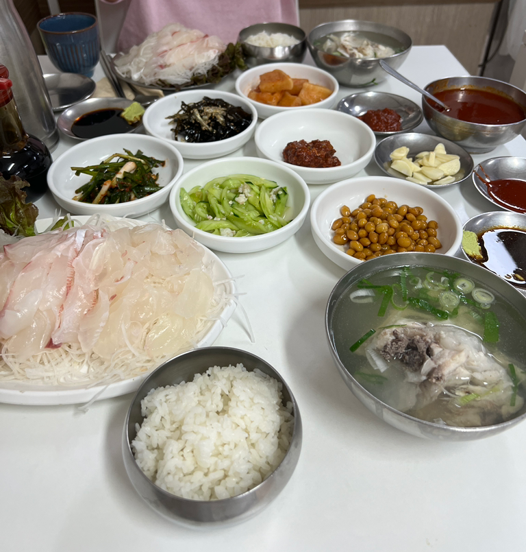 Myeongmulhoetjip 4