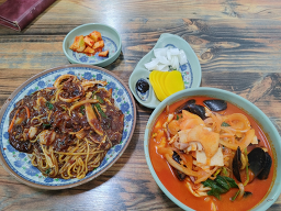 Gimsyepeujjamppong (김셰프짬뽕) 2