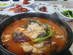 Daebokhoesekkosi (대복회세꼬시) 1