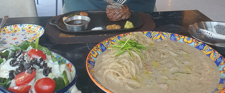 Mikseutorang hongcheonjeom (믹스토랑 홍천점) 2