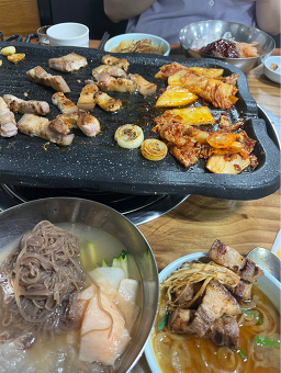 Hanraheukdwaeji (한라흑돼지) 1