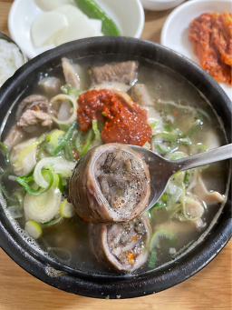 Jeontongchangpyeonggukbap 3