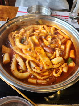 두끼떡볶이 신림역점 사진 3