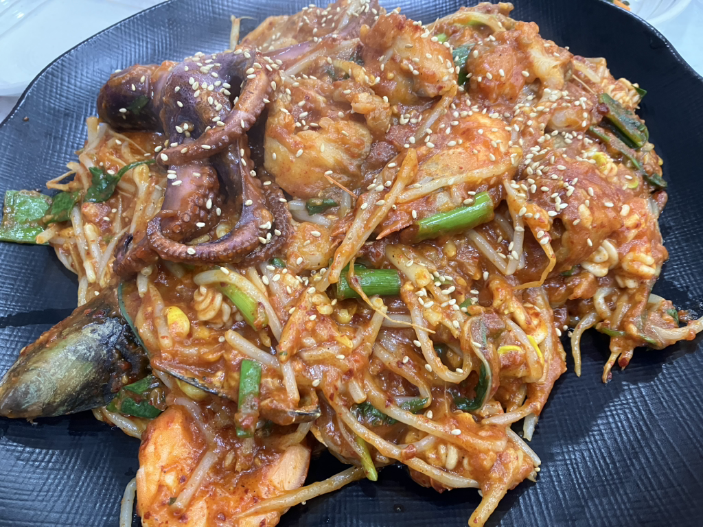 Yeongdeokkodarijjim (영덕코다리찜) 2