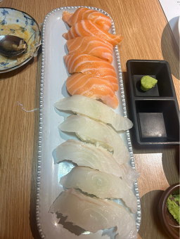 양평동연어집 대표 사진
