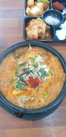 우리순대국 8