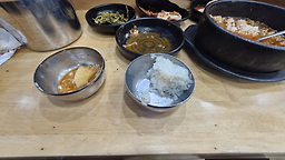 Deobongamjatang (더본감자탕) 3
