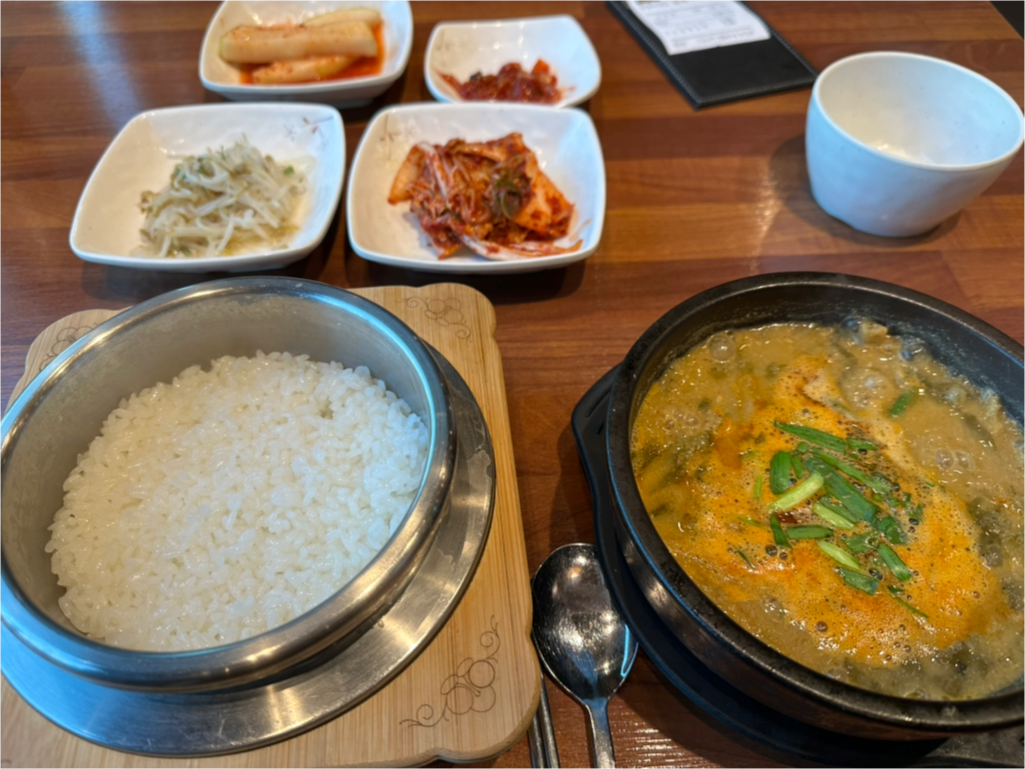 Hadongureongchueotang (하동우렁추어탕) 2