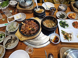 Yangjujaeraesiksondubudeokgye (양주재래식손두부덕계) 1