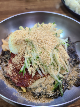 Samryeanachiknaengmyeon (삼례아나칡냉면) 2