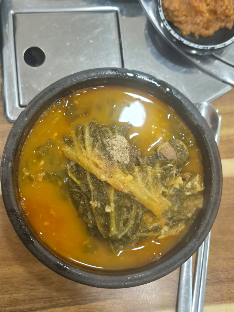 홍천뚝배기영천점, 시애틀 4