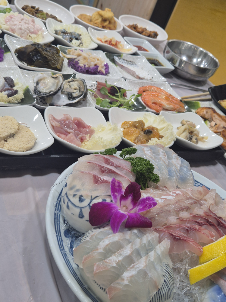 Sampalhoetjip (삼팔횟집) 1