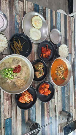 Hamdeokdakhaejangguk (함덕닭해장국) 3