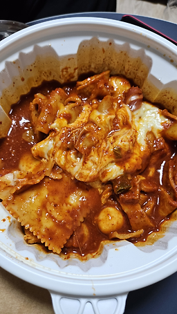 Yeopgitteokboki asanchungmujeom (엽기떡볶이 아산충무점) 1