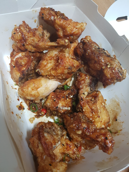 BHC치킨 강남반포점 사진 3