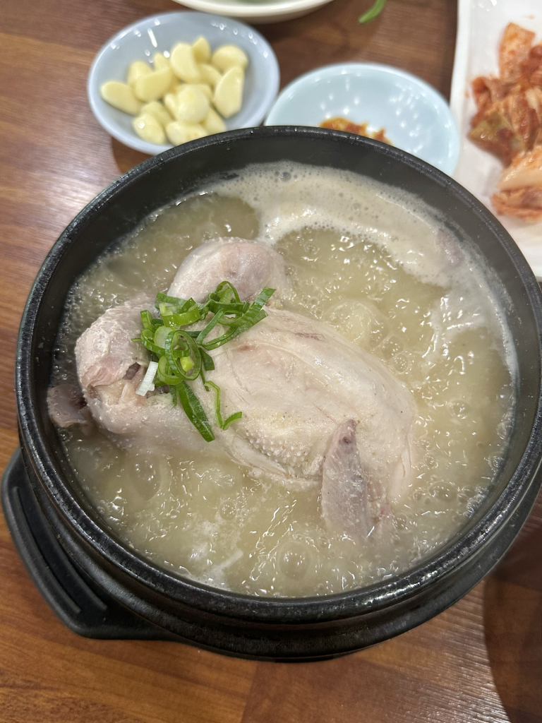 Jangsusamgyetang (장수삼계탕) 1