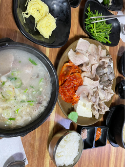 영진돼지국밥 3
