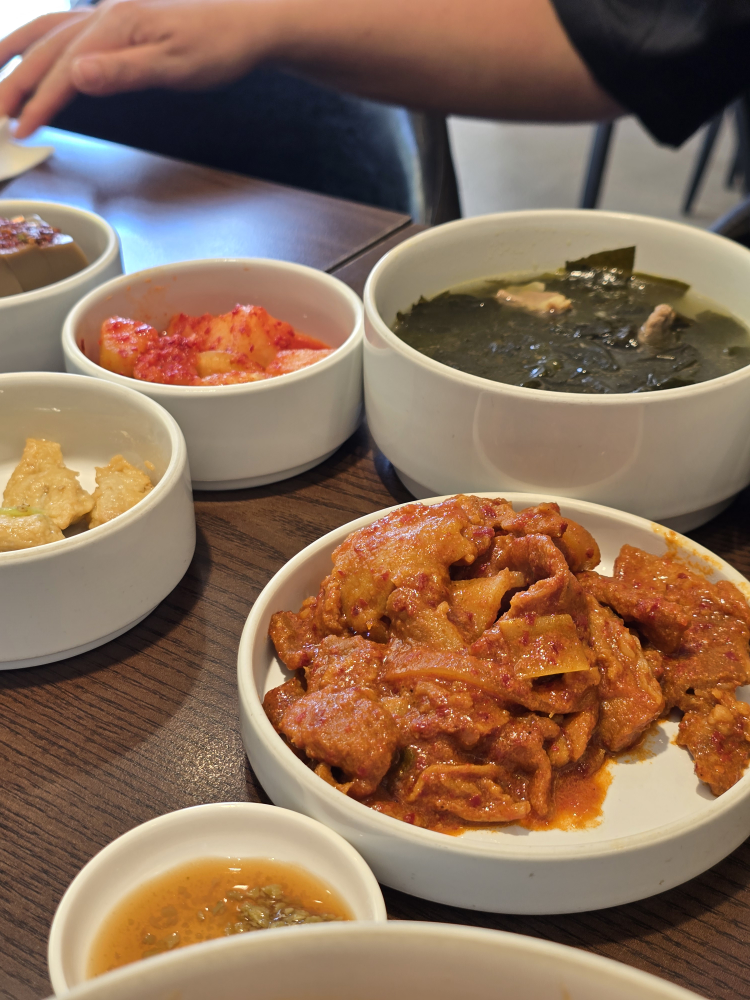 까치식당 2