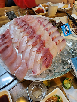 Yeosuapbada (여수앞바다) 1