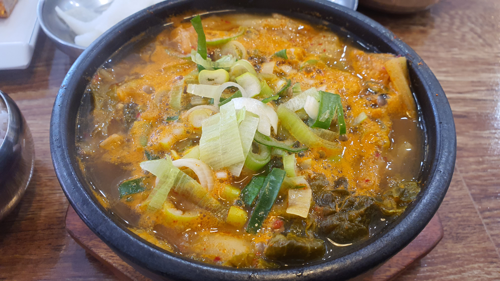 HongmemilXjingalbitang (홍메밀X진갈비탕) 2