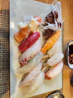 Jeongseok jeungpyeongjeom (정석 증평점) 1
