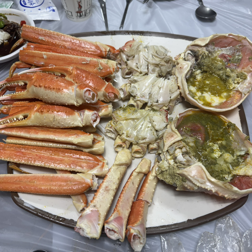 Mannaneundaege (맛나는대게) 1