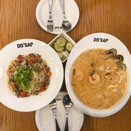 Tteusap isiapolliseujeom (뜨삽 이시아폴리스점) 3