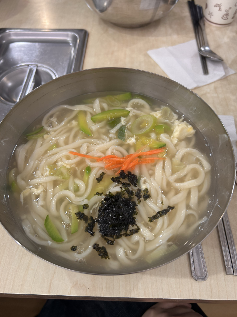Urijipkalguksu (우리집칼국수) 1