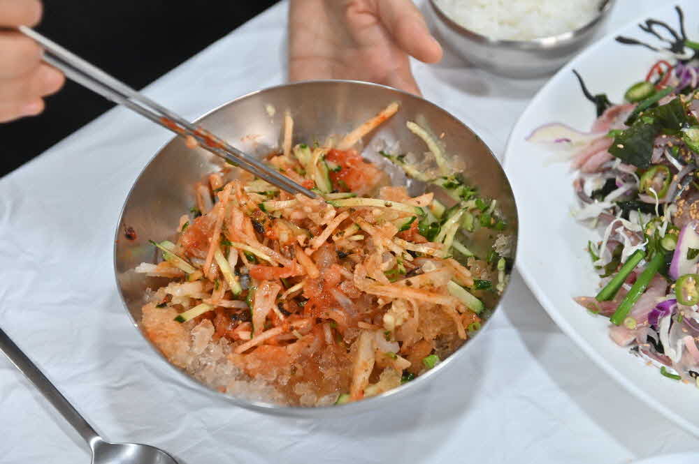 포항특미물회식당 1