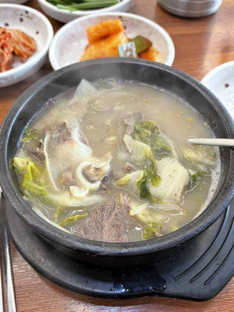Baekhapsikdang (백합식당) 2