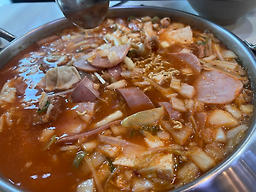 킹콩부대찌개 성수뚝섬점 대표 사진