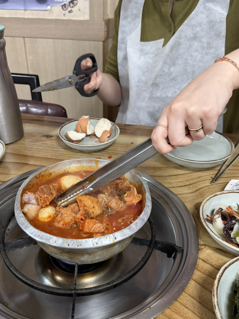 양푼이매운갈비 1